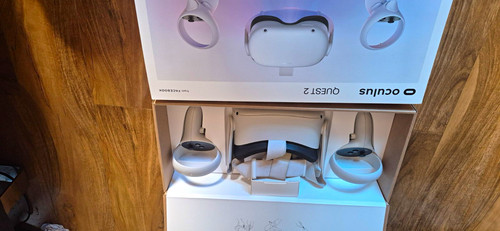 Oculus quest standalone vr - oculus,