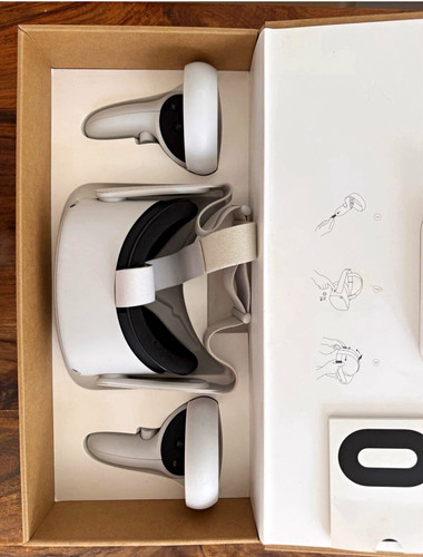 Meta quest headset with - ,
