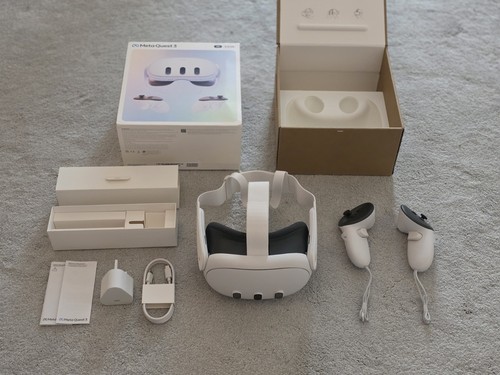 Unused meta quest headset - quest,
