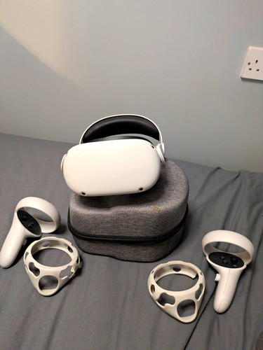 Meta quest headset - vr,