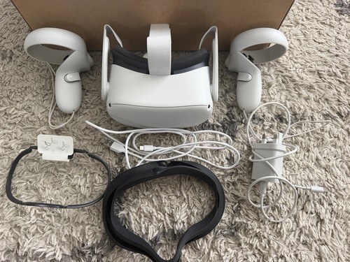 Oculus quest headset - oculus, vr