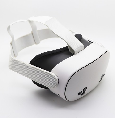 Meta quest headset - quest, vr