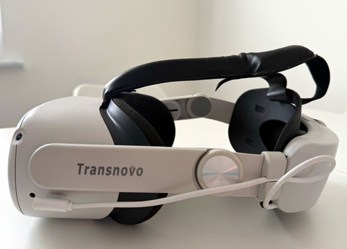 Meta quest headset - meta, vr