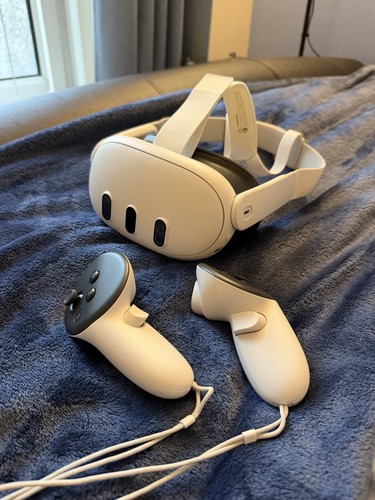 Meta quest headset - vr,